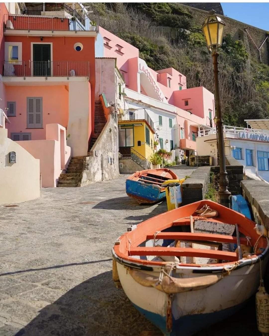 Palazzo Palumbo Hotel Procida Exterior photo